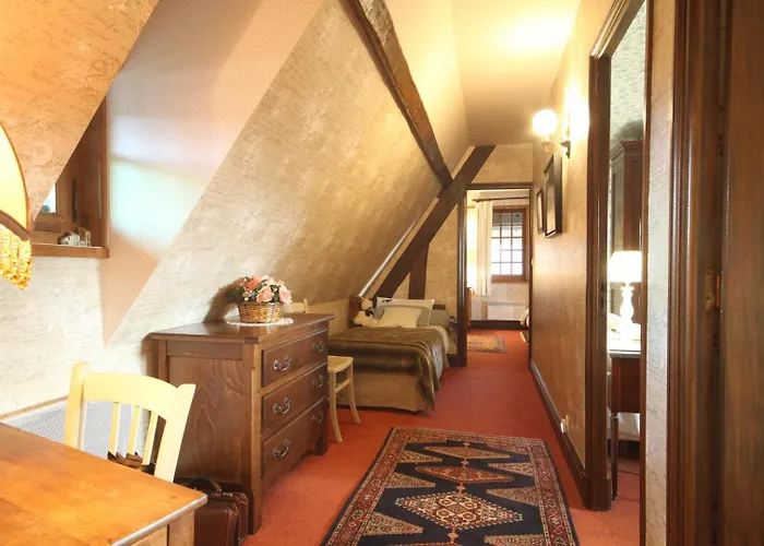 Holiday home Gite Gites De France - La Chaumiere